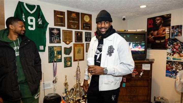 LeBron James' rise to global basketball star to be displayed in museum in hometown of Akron, Ohio