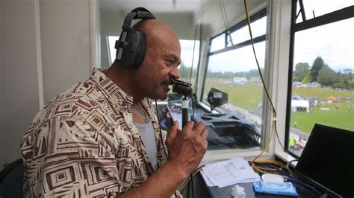 Los'e remembered as 'kind-hearted man' with 'renowned voice'