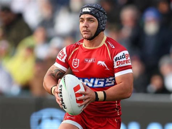 Warrior Kodi Nikorima has signed with Rabbitohs